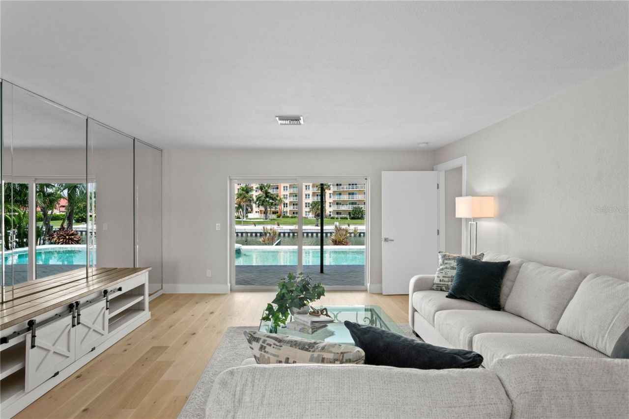 4995 58th Avenue S, Saint Petersburg, FL 33715 Photo