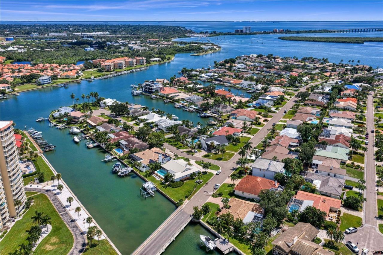 4995 58th Avenue S, Saint Petersburg, FL 33715 Photo