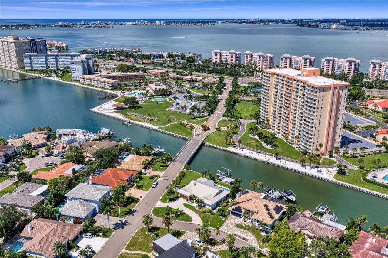 4995 58th Avenue S, Saint Petersburg, FL 33715 Photo
