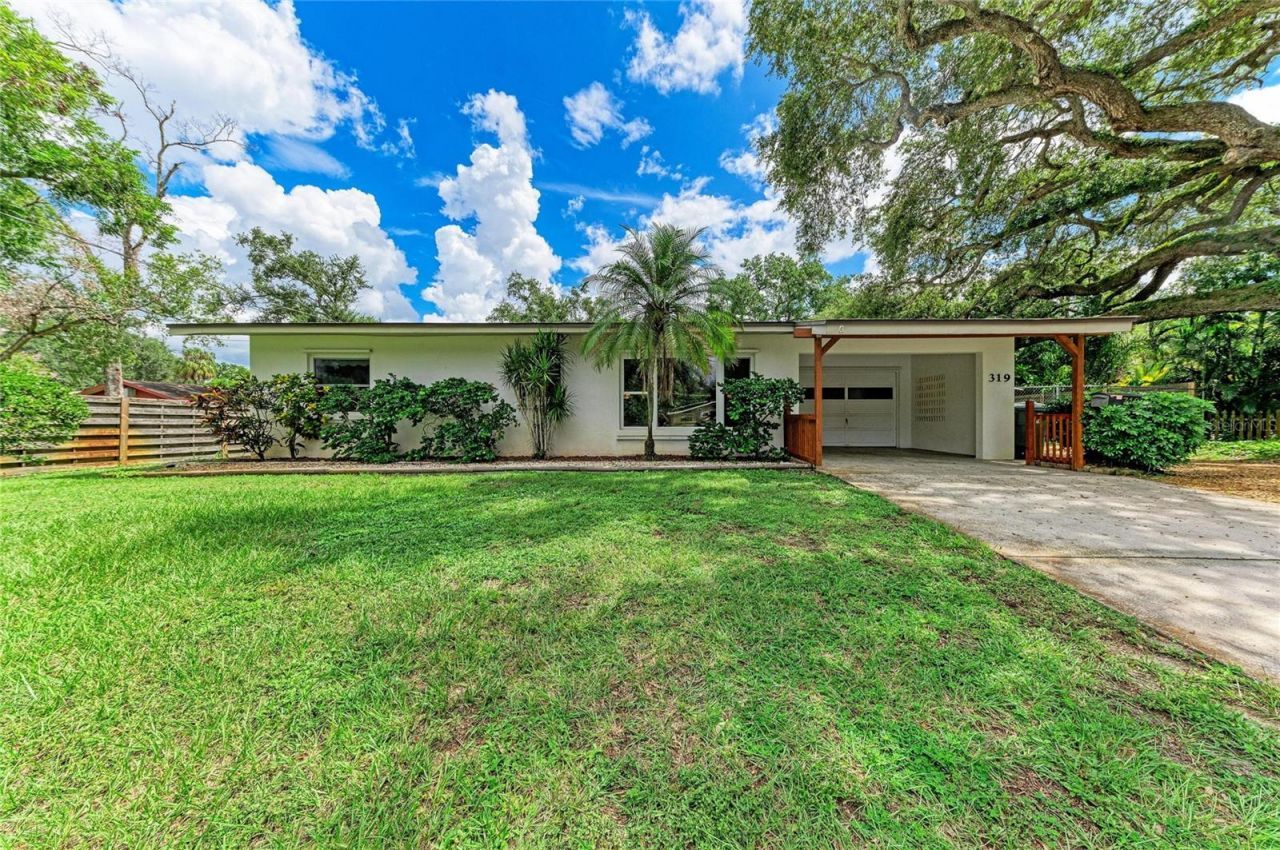 319 20th Street E, Bradenton, FL 34208 Photo