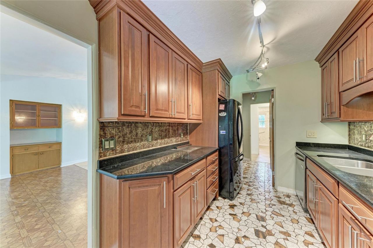 319 20th Street E, Bradenton, FL 34208 Photo