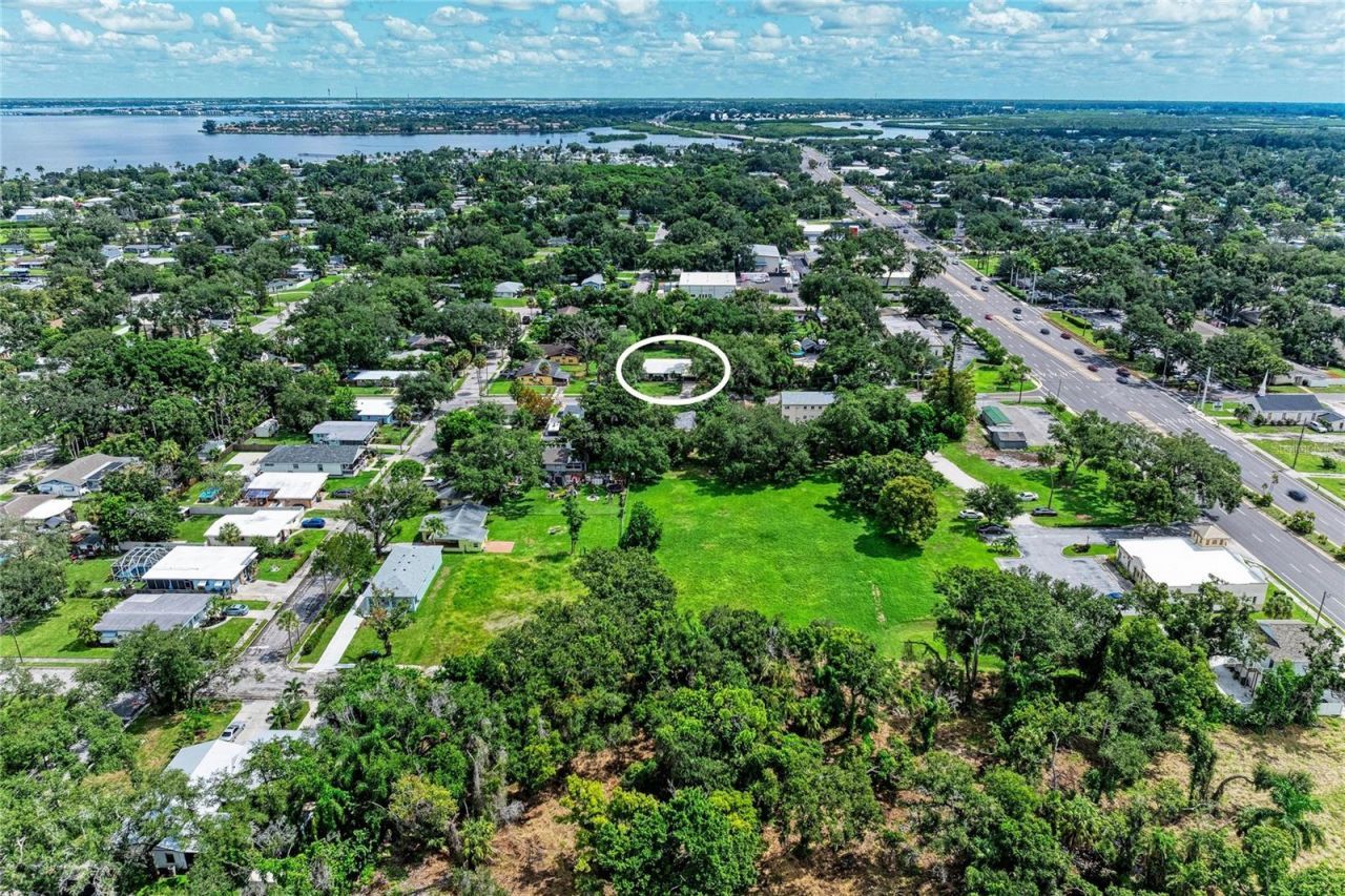 319 20th Street E, Bradenton, FL 34208 Photo