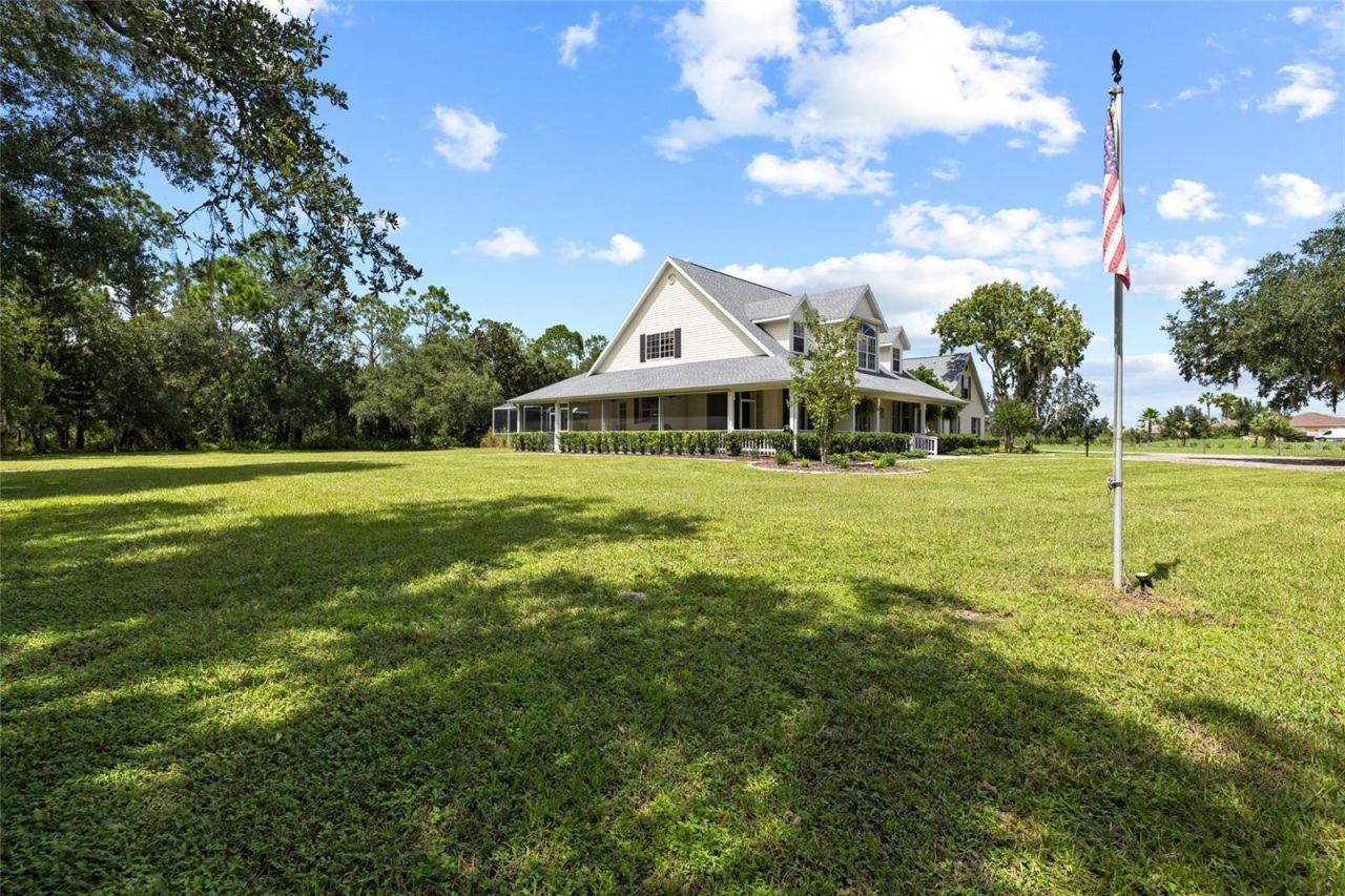 1070 Bel Air Star Parkway, Sarasota, FL 34240 Photo