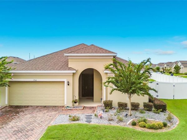 714 SEGOVIA AVENUE, DAVENPORT, FL 33837