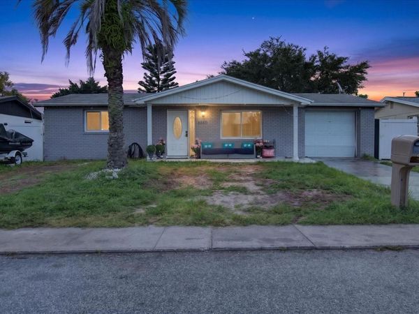 9440 RAINBOW LANE , PORT RICHEY, FL 34668