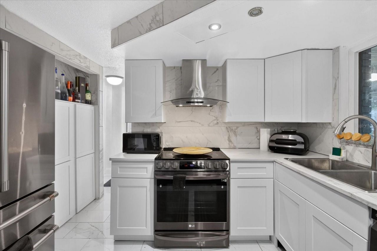 9440 Rainbow Lane , Port Richey, FL 34668 Photo