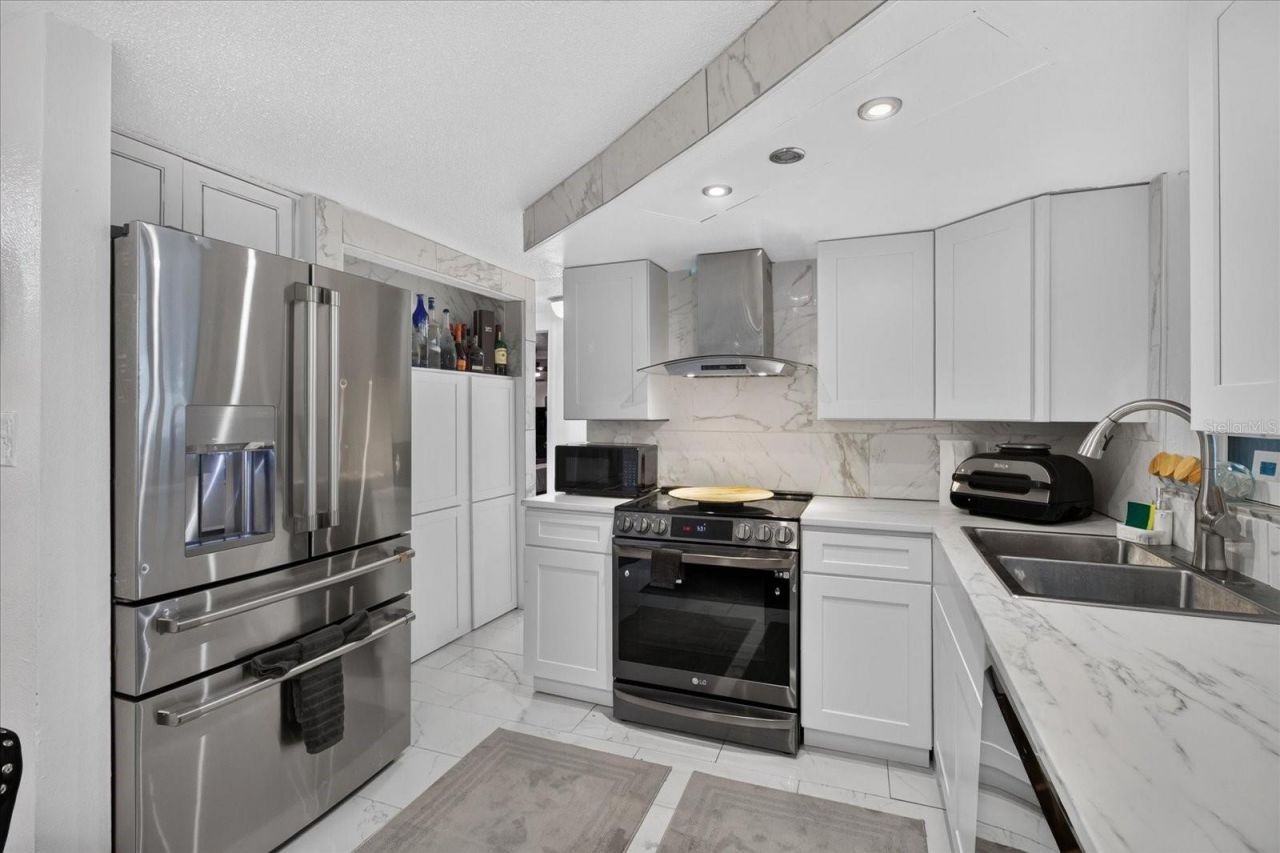 9440 Rainbow Lane , Port Richey, FL 34668 Photo