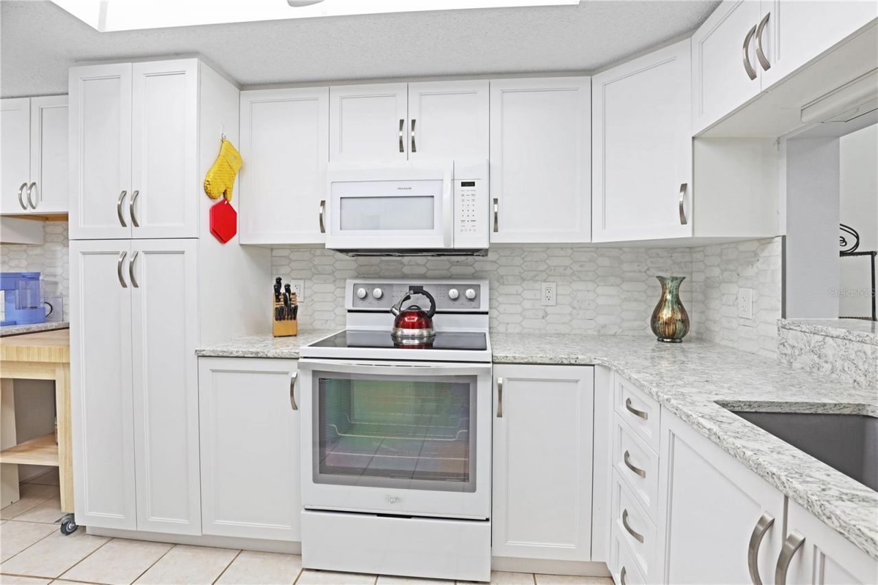 6505 Stone River Road , Unit 209, Bradenton, FL 34203 Photo