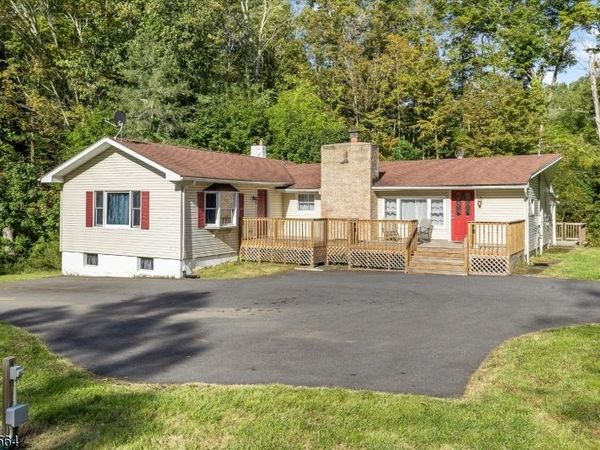 288 Silver Lake Rd, Frelinghuysen, NJ 07825