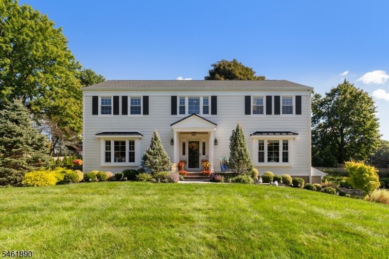 13 Larch Dr, Chester, NJ 07930 Main Photo
