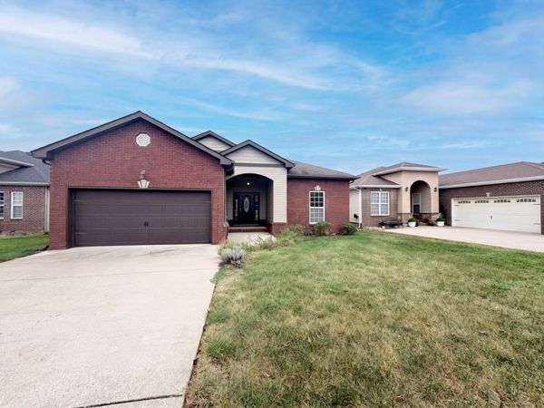 652 White Face Dr , Clarksville, TN 37040