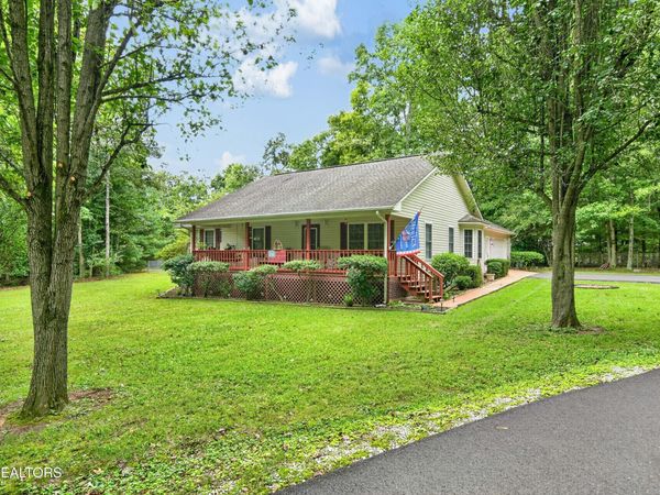 2006 Keno Drive, Crossville, TN 38572