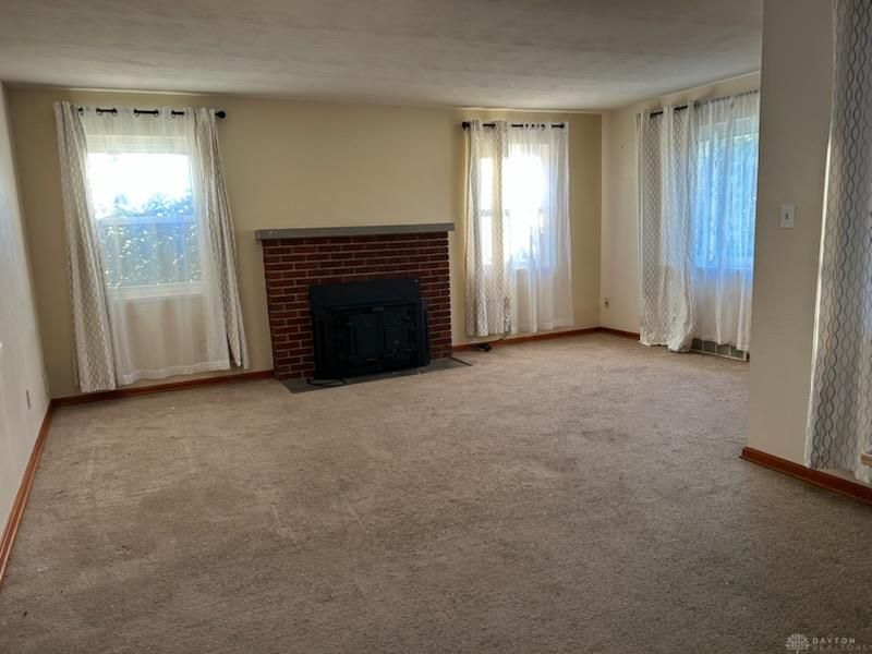 4270 Parkway Drive, Dayton, OH 45416 Photo 2