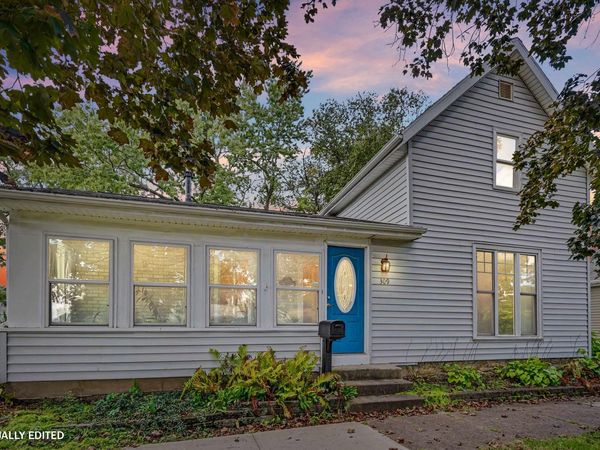 309 Iowa Street, Cedar Falls, IA 50613