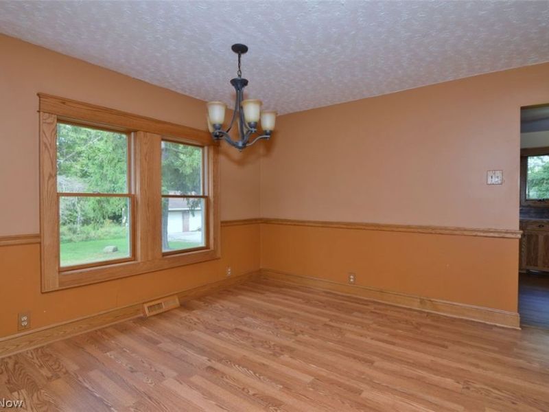 3795 Irving Park Avenue, Woodmere, OH 44122 Photo 12