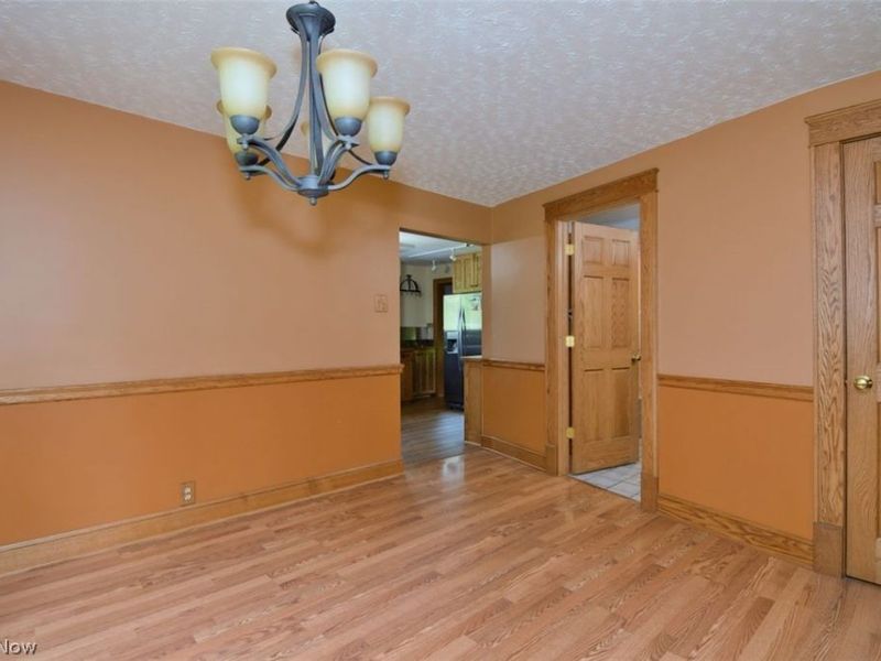3795 Irving Park Avenue, Woodmere, OH 44122 Photo 13