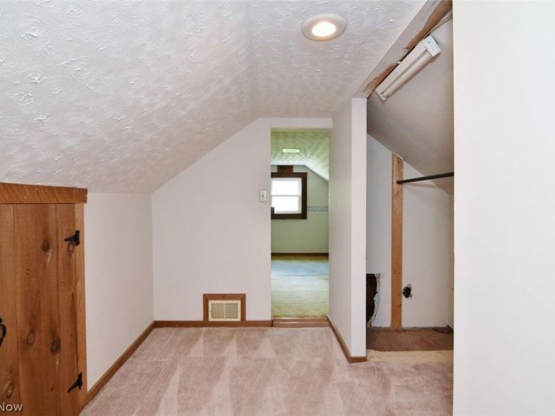 3795 Irving Park Avenue, Woodmere, OH 44122 Photo 26