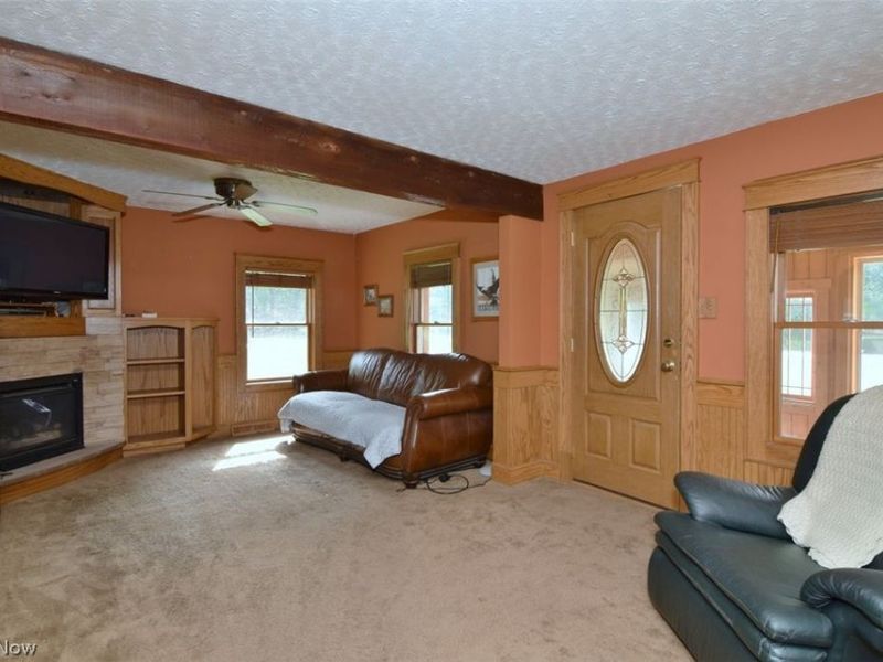 3795 Irving Park Avenue, Woodmere, OH 44122 Photo 6