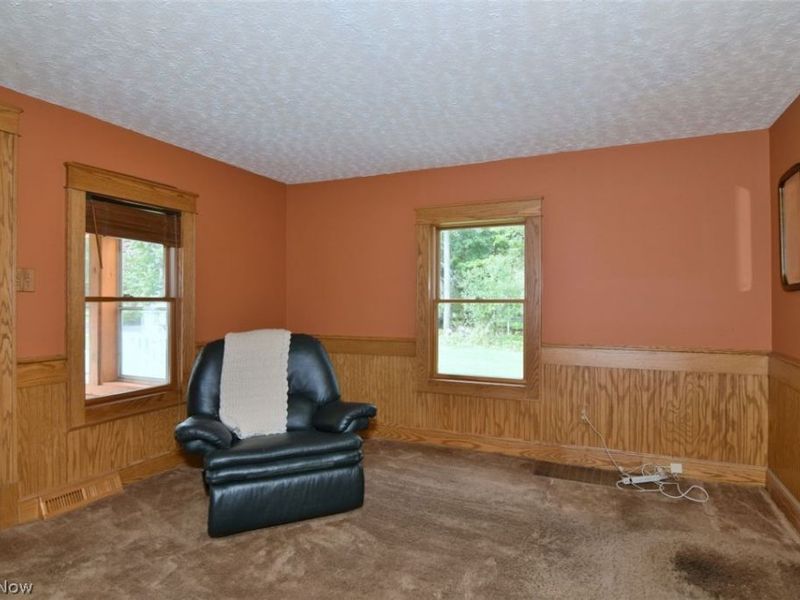 3795 Irving Park Avenue, Woodmere, OH 44122 Photo 9