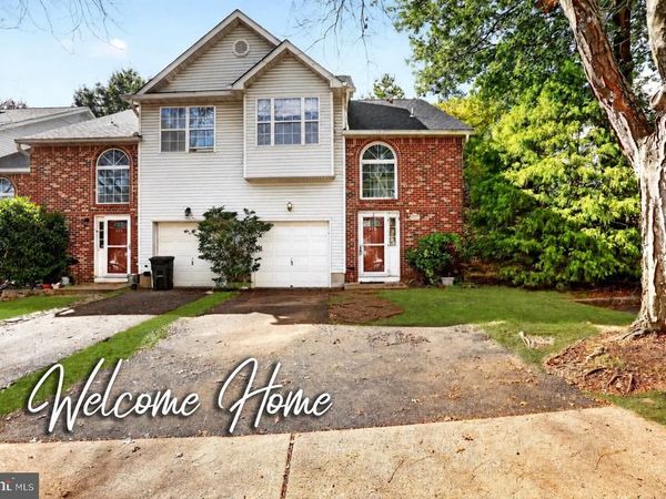 817 LILY LANE, EWING, NJ 08628