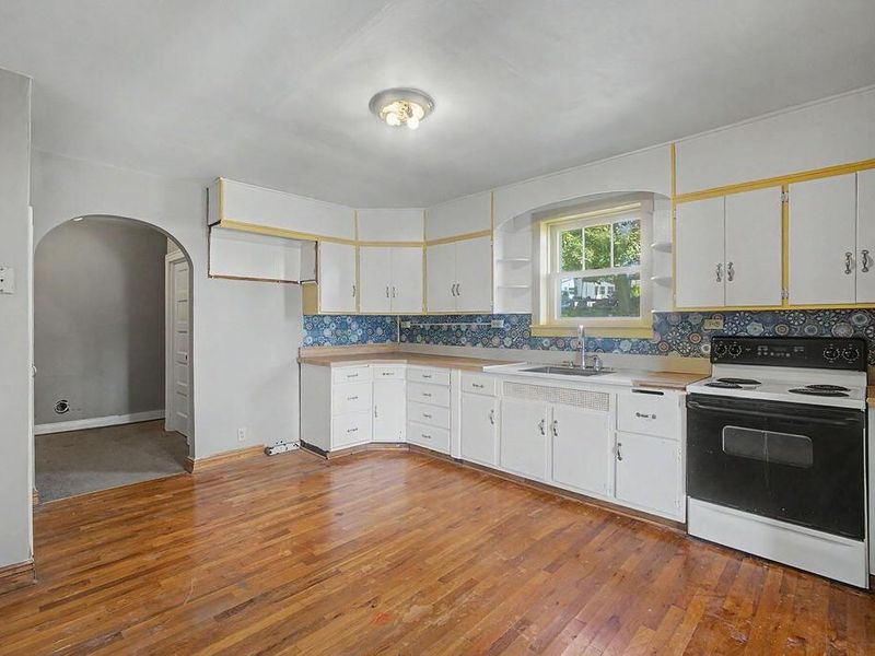 5 Columbus Road , Fredericktown, OH 43019 Photo 3