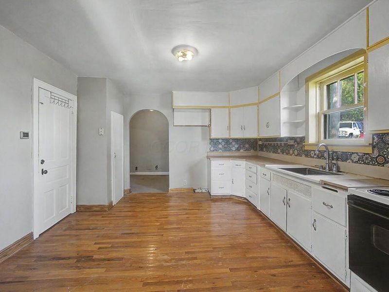 5 Columbus Road , Fredericktown, OH 43019 Photo 4