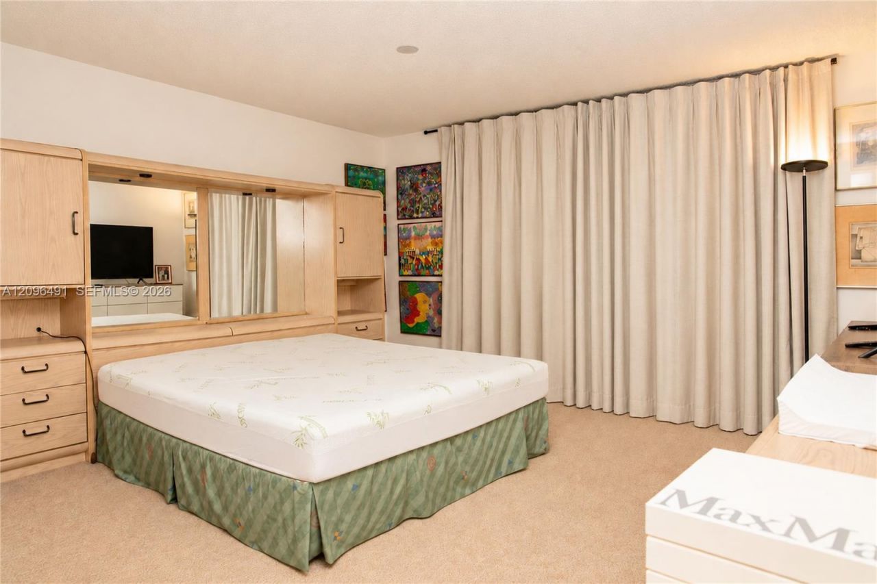 3500 Mystic Pointe Dr , Unit 1503, Aventura, FL 33180 Photo