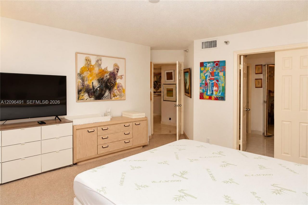 3500 Mystic Pointe Dr , Unit 1503, Aventura, FL 33180 Photo