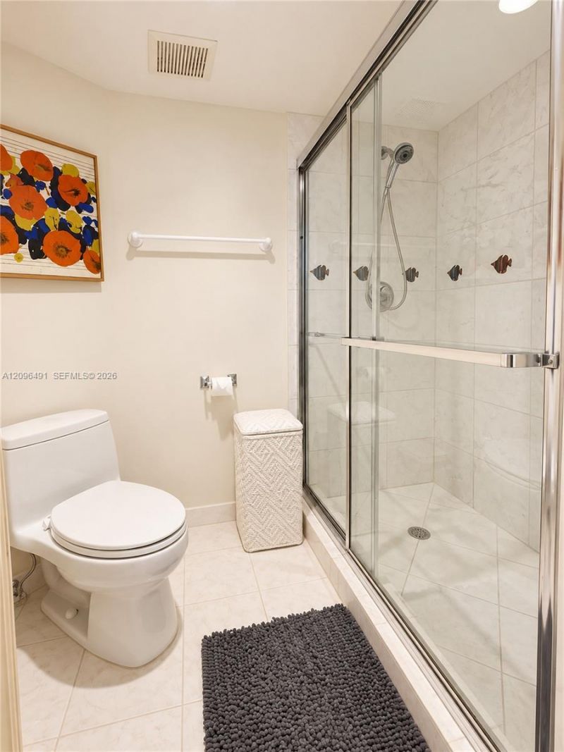 3500 Mystic Pointe Dr , Unit 1503, Aventura, FL 33180 Photo
