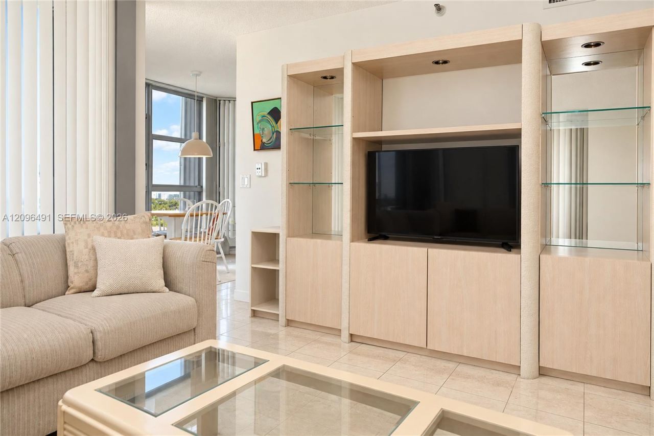 3500 Mystic Pointe Dr , Unit 1503, Aventura, FL 33180 Photo