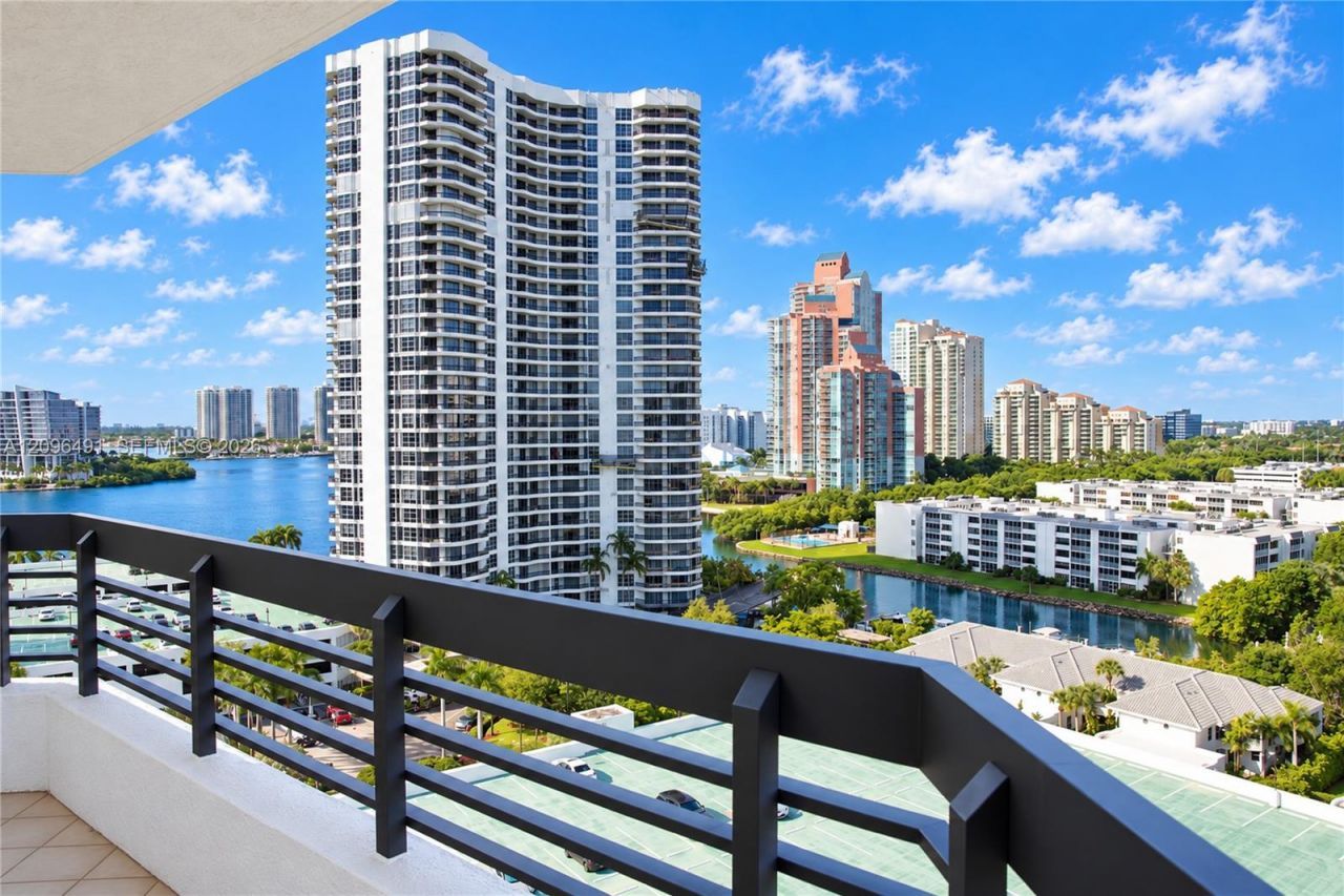 3500 Mystic Pointe Dr , Unit 1503, Aventura, FL 33180 Photo