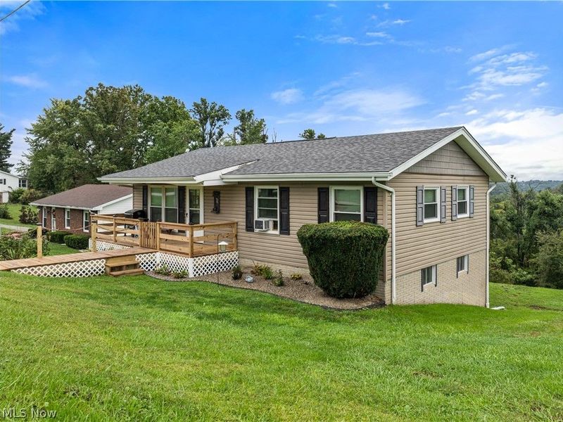 62120 Rolling Hills Lane, Shadyside, OH 43947 Photo 2