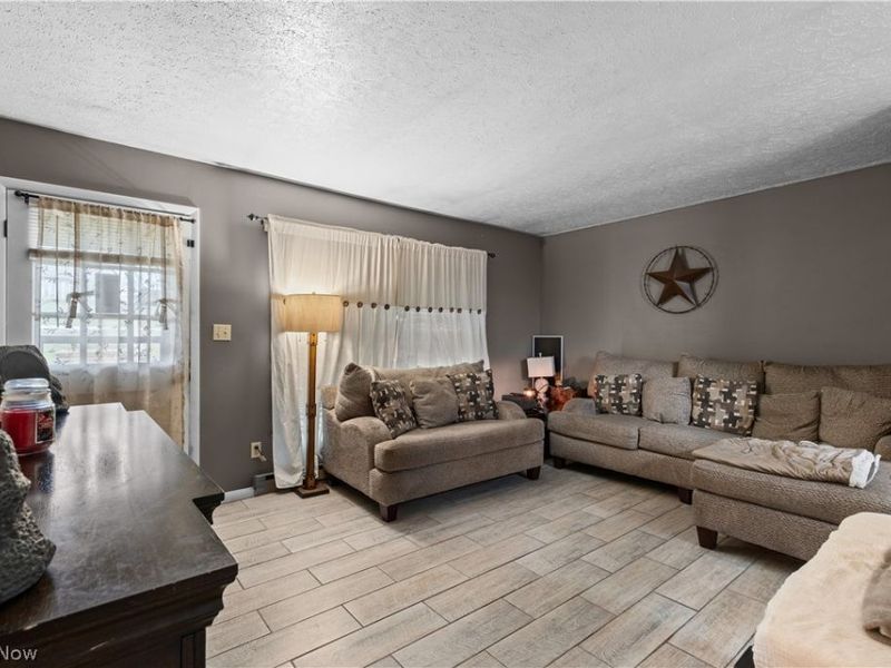 62120 Rolling Hills Lane, Shadyside, OH 43947 Photo 9