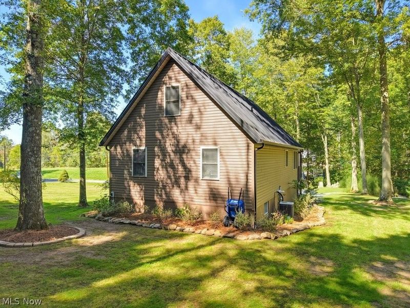 18 Blackfoot Trail, Malvern, OH 44644 Photo 35