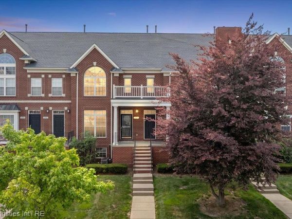 1422 Raliegh Place , Troy, Mi 48084