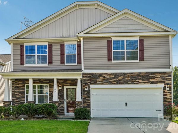 7105 Pennyroyal Way , Charlotte, NC 28216