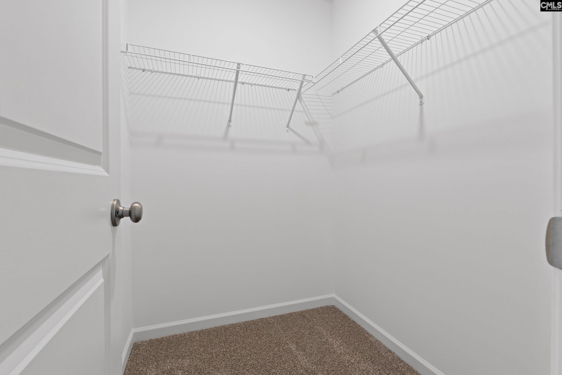 192 Laurinton Farms Drive Photo 18