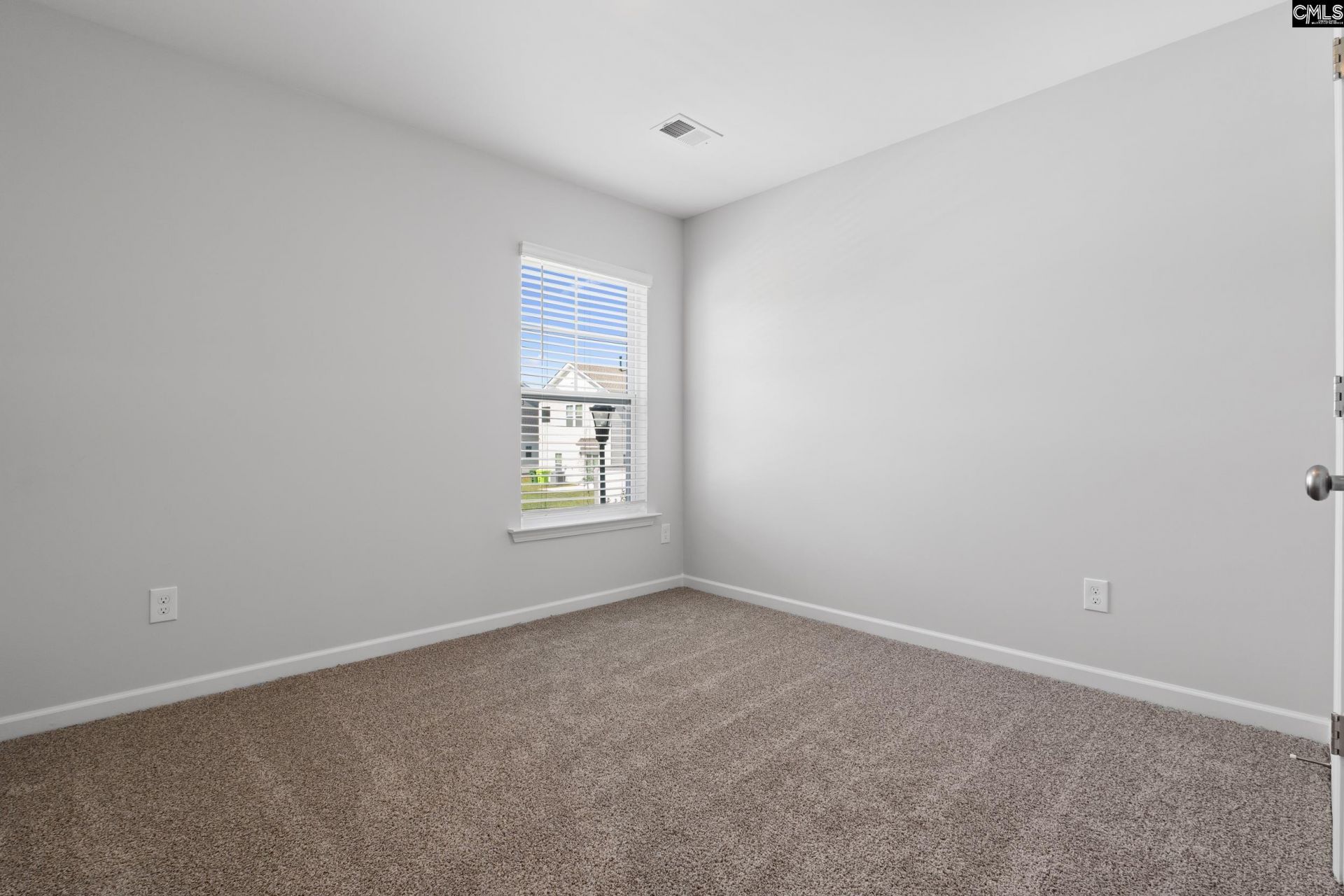 192 Laurinton Farms Drive Photo 24