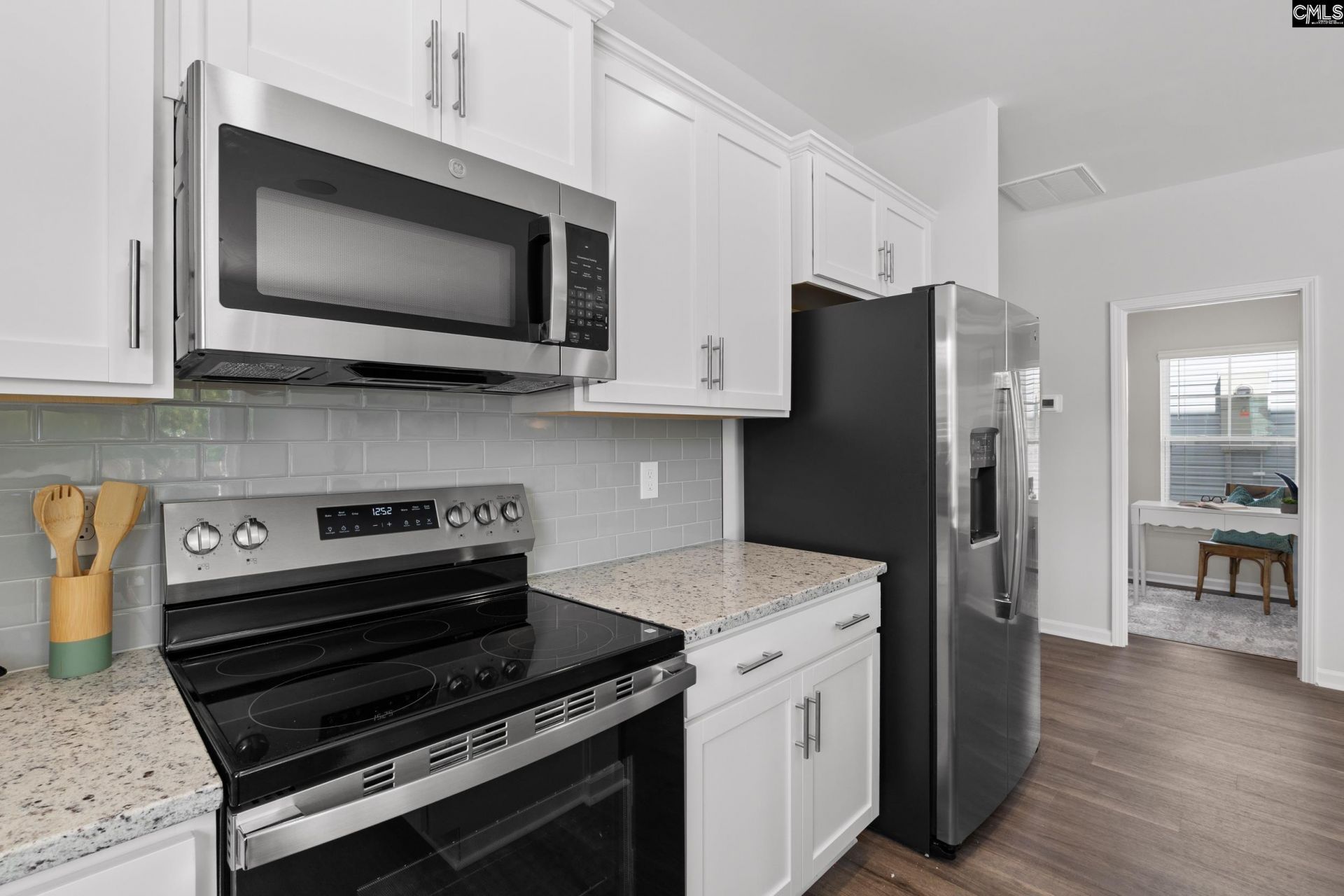 192 Laurinton Farms Drive Photo 9