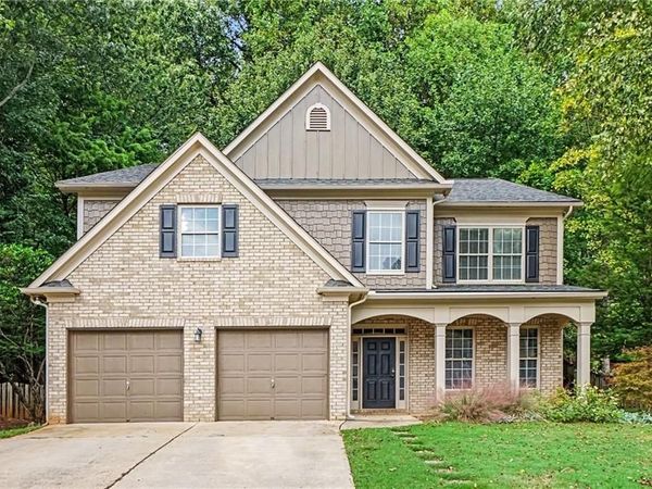 925 Liberty Ives Drive , Auburn, GA 30011