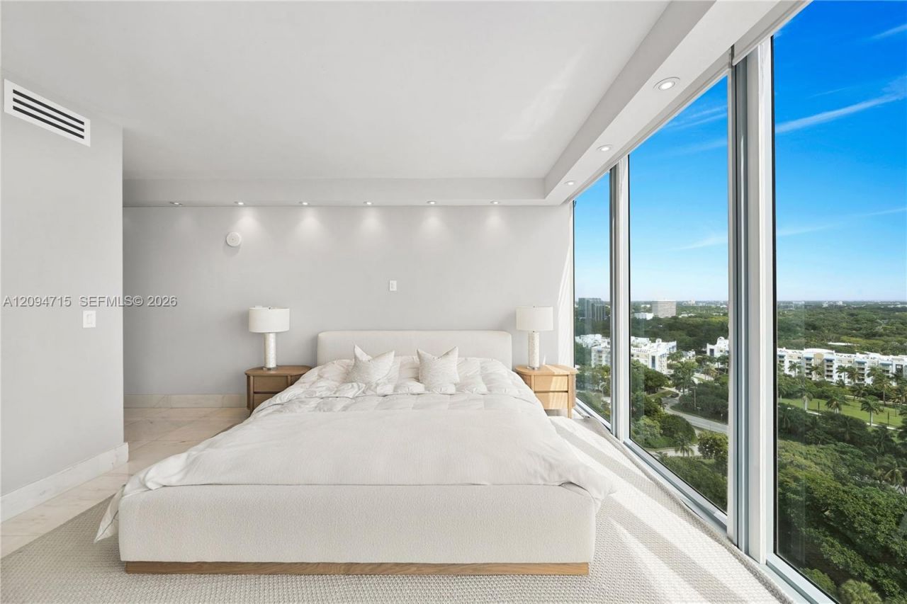 601 NE 36th St , Unit 1612, Miami, FL 33137 Photo