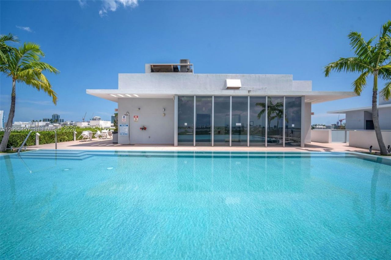9940 W Bay Harbor Dr, Unit 5D-N, Bay Harbor Islands, FL 33154 Photo