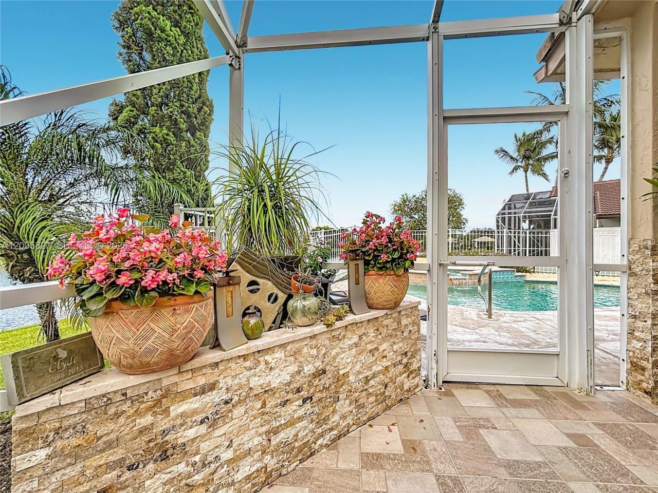 9889 Agnello St , Lake Worth, FL 33467 Photo