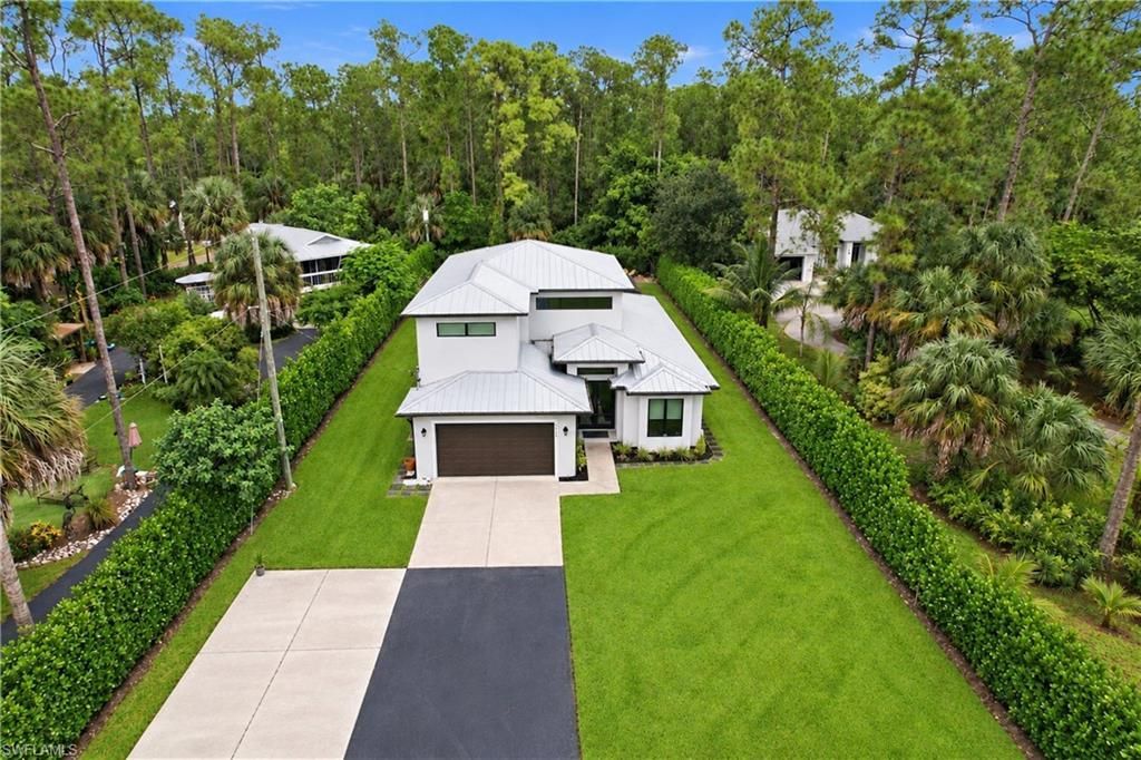 4875 Teak Wood Dr, Naples, FL 34119 Photo