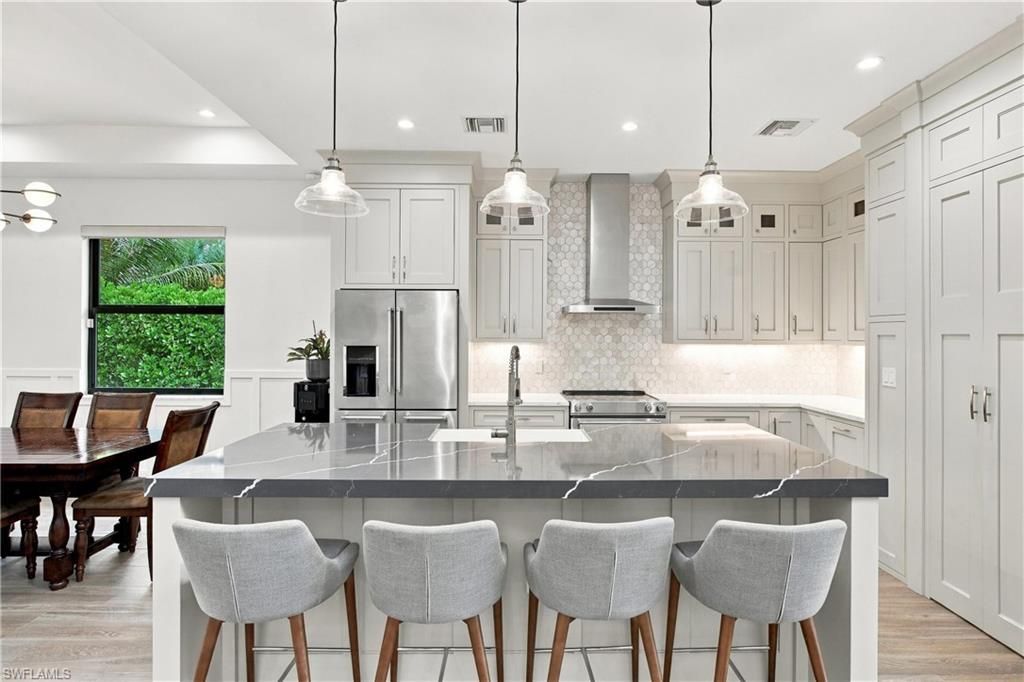 4875 Teak Wood Dr, Naples, FL 34119 Photo