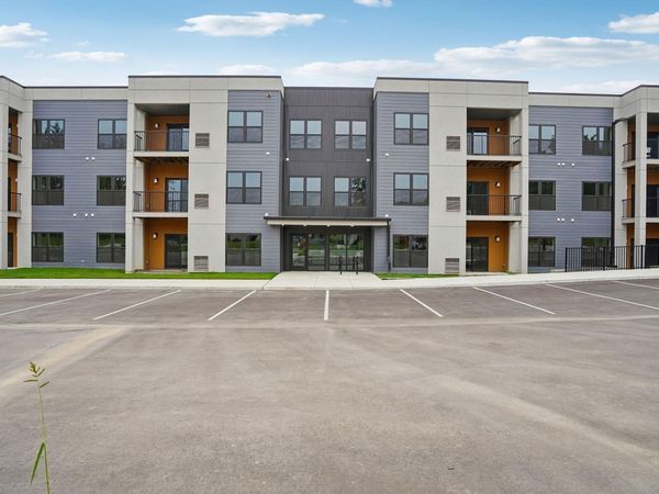 2675 Burton Road, Unit 205, Ann Arbor, MI 48104