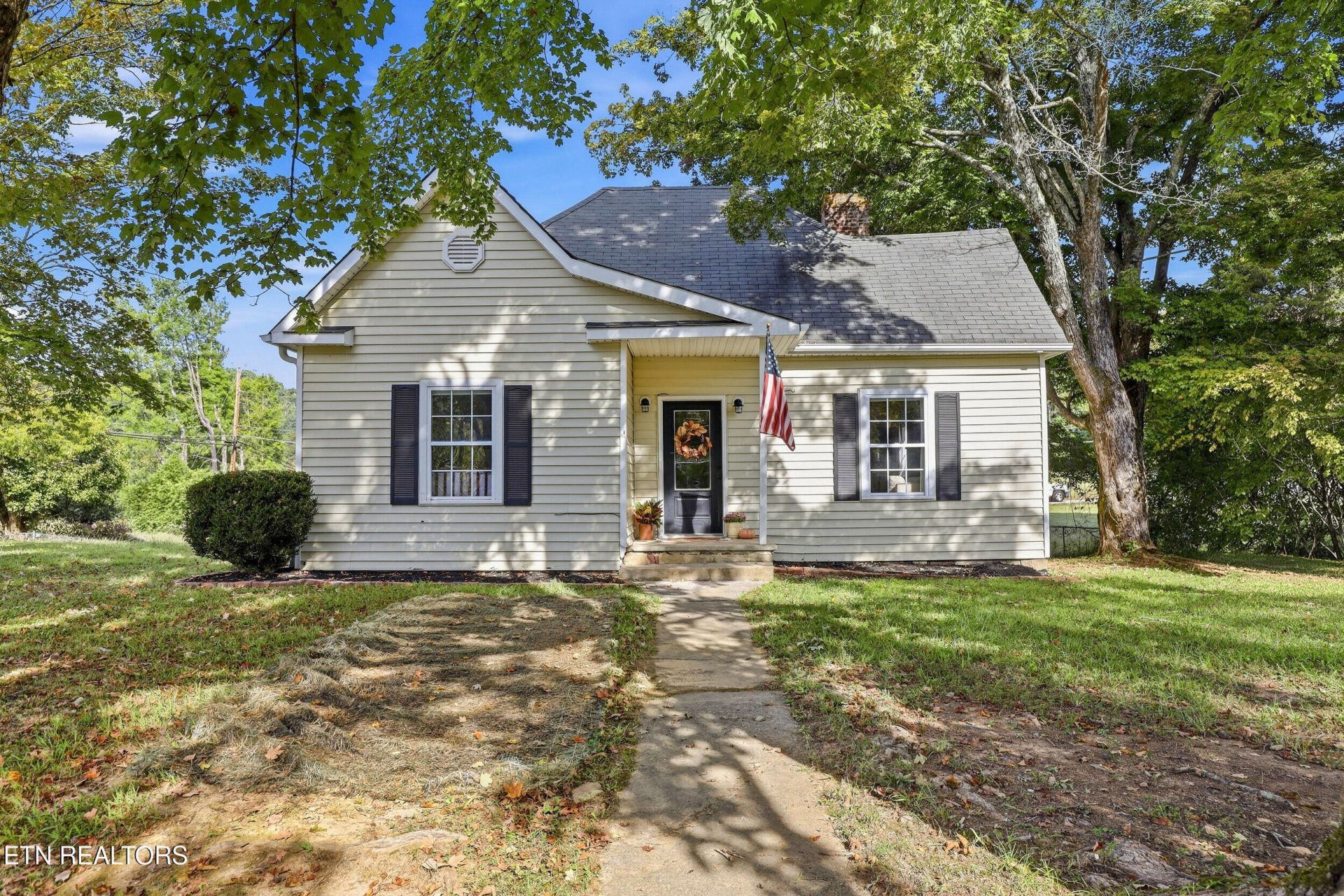 5820 Atkins Rd, Knoxville, TN 37918 Main Photo