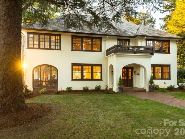 200 Kimberly Avenue, Asheville, NC 28804