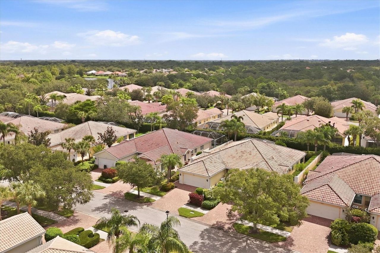 7621 Quinto Drive, Sarasota, FL 34238 Photo