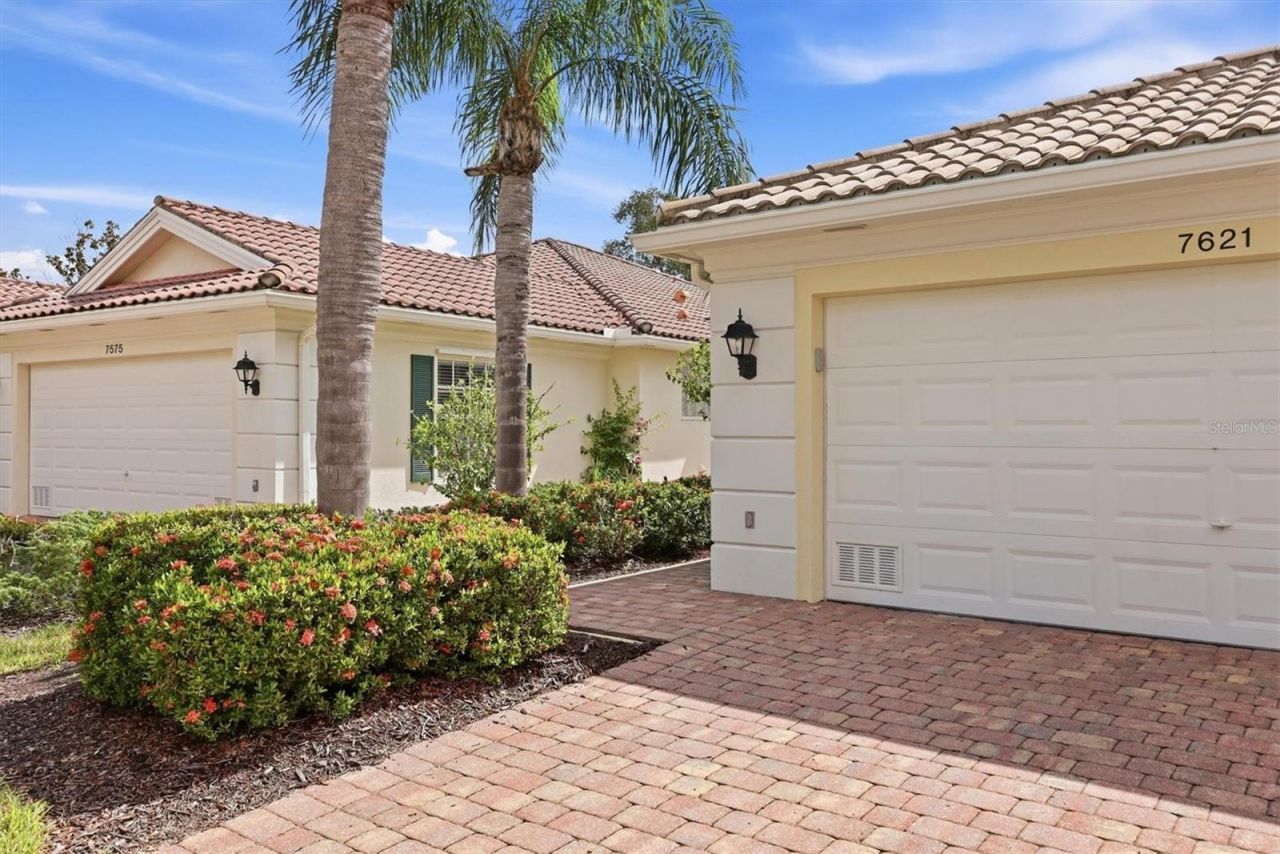 7621 Quinto Drive, Sarasota, FL 34238 Photo